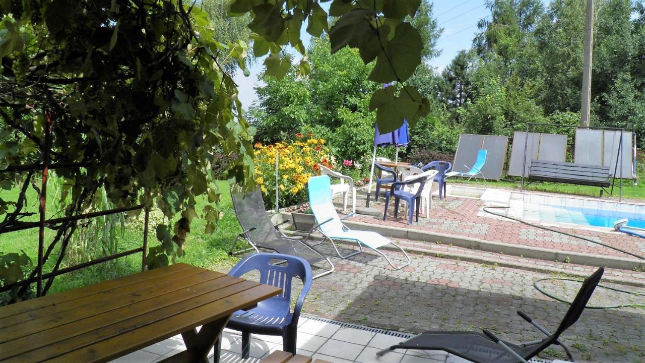 Podelniska Porąbka Esterno foto