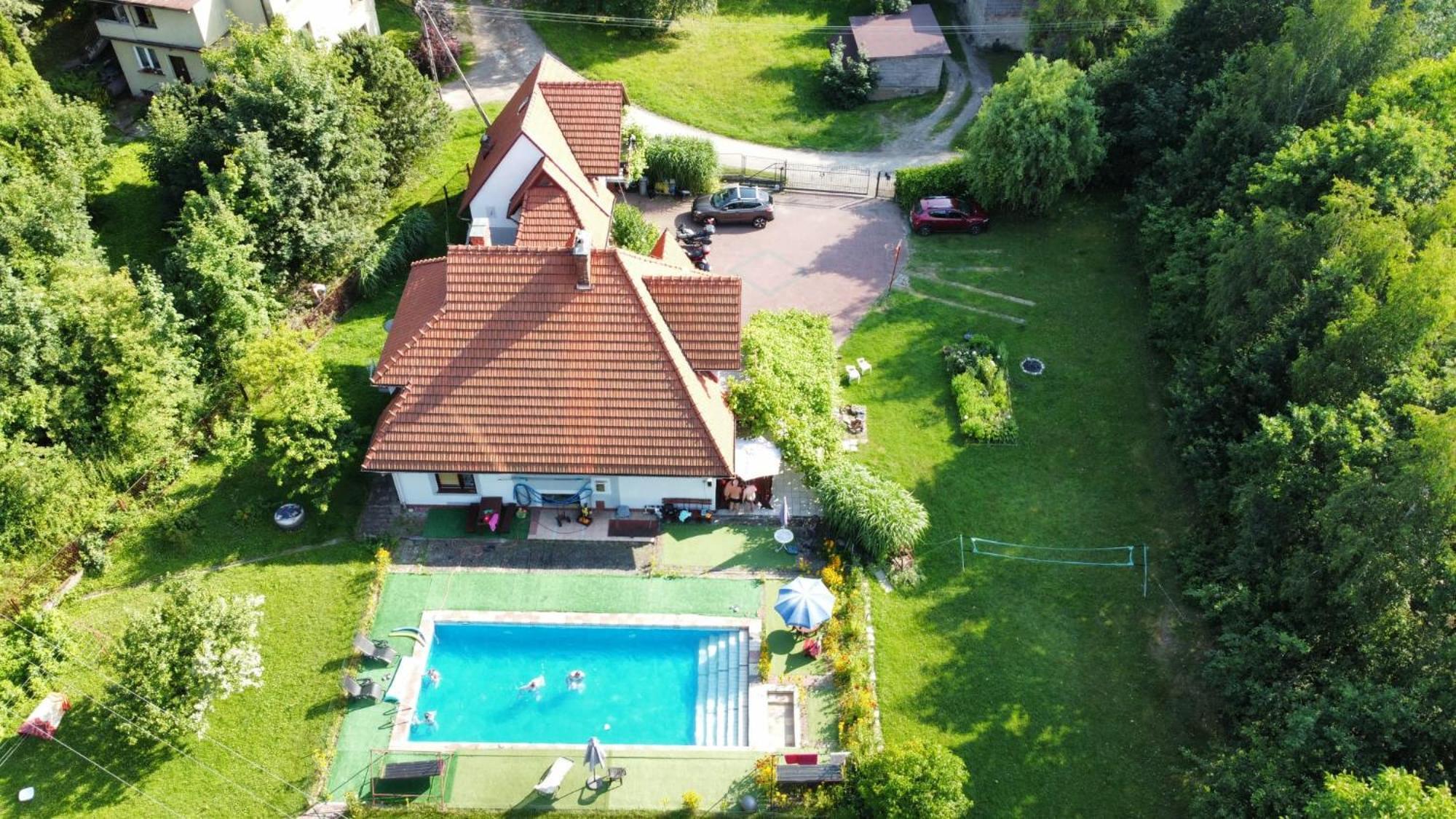 Podelniska Porąbka Esterno foto
